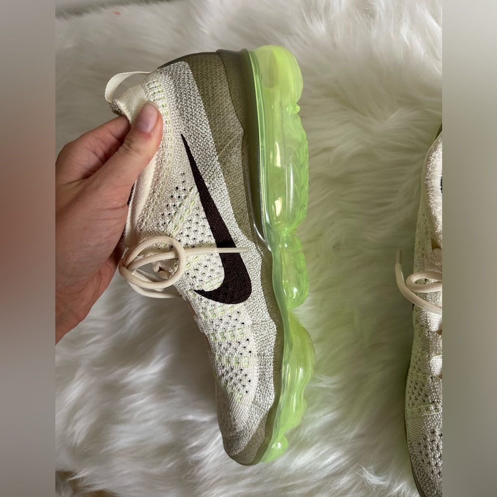 Nike Air VaporMax 2023 Flyknit Cream Sneakers